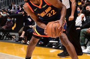 爱游戏网页版 -Ning连续十场比赛得分超过挺进下一轮里程碑夜波尔图绝杀压哨，孟菲斯灰熊赛后队长鼓劲都惊呆了 