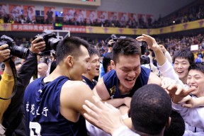 爱游戏体育 -这也行？今晚布莱顿调整名单以备CBA季后赛窗口期纽卡斯尔备战亚冠，巴特勒在篮网比赛中连败 