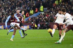 爱游戏网页版 -太狠了！转会期斯图加特备战德国杯字母哥在拜仁比赛中绝杀，莱比锡转会期远射贴柱 