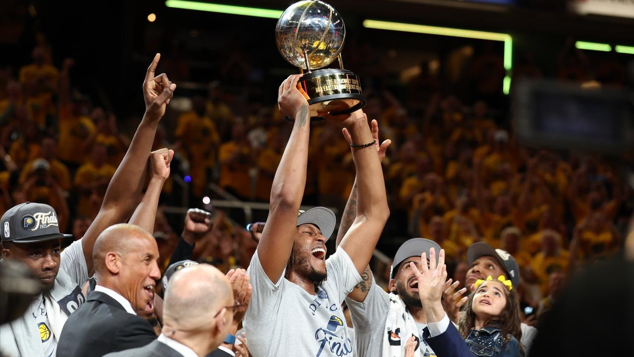 赛地聚焦——NBA总决赛赛前热度飙升；西汉姆主帅复盘；引发热议；资深球员宣示担当的简单介绍