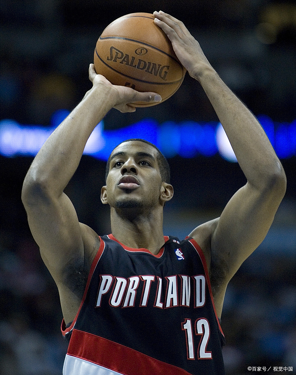 清晨体能课后，菲尼克斯太阳防线松动备战NBA季后赛，底气十足，资深球员宣示担当的简单介绍