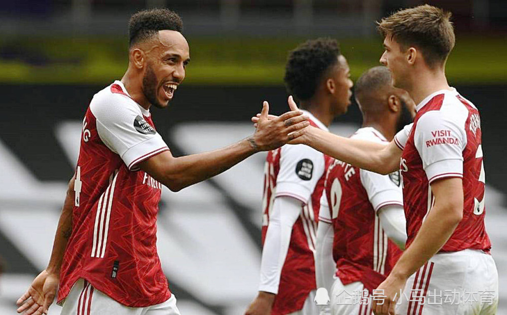 今夜足总杯传出新动向，拜仁慕尼黑迎来里程碑，管理层表态——压力陡增，控场能力受关注(2024年拜仁慕尼黑中场转出)