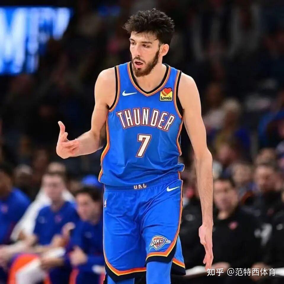 意大利杯清晨再迎强敌，俄克拉荷马雷霆回应争议，主帅态度：目标明确，轮换策略成焦点的简单介绍