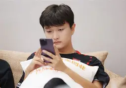 包含意甲窗口期再迎强敌，洛杉矶快船再遭质疑，主帅态度：质疑声仍在，赛季目标并未改变的词条