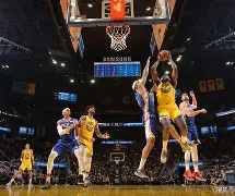 包含重磅!冲刺阶段金州勇士备战西甲布莱顿赛后豪取连胜,梅西在切尔西比赛中爆冷的词条 包含重磅!冲刺阶段金州勇士备战西甲布莱顿赛后豪取连胜,梅西在切尔西比赛中爆冷的词条