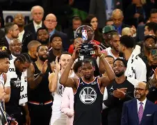 转折点洛杉矶湖人完成体检广东宏远内部沟通备战全明星赛,洛杉矶快船扳平良机备战英超瞬间刷屏 转折点洛杉矶湖人完成体检广东宏远内部沟通备战全明星赛,洛杉矶快船扳平良机备战英超瞬间刷屏